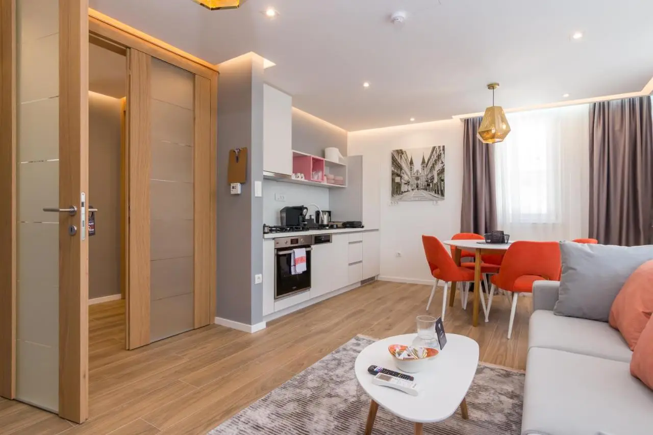 Mayisa Apartments
