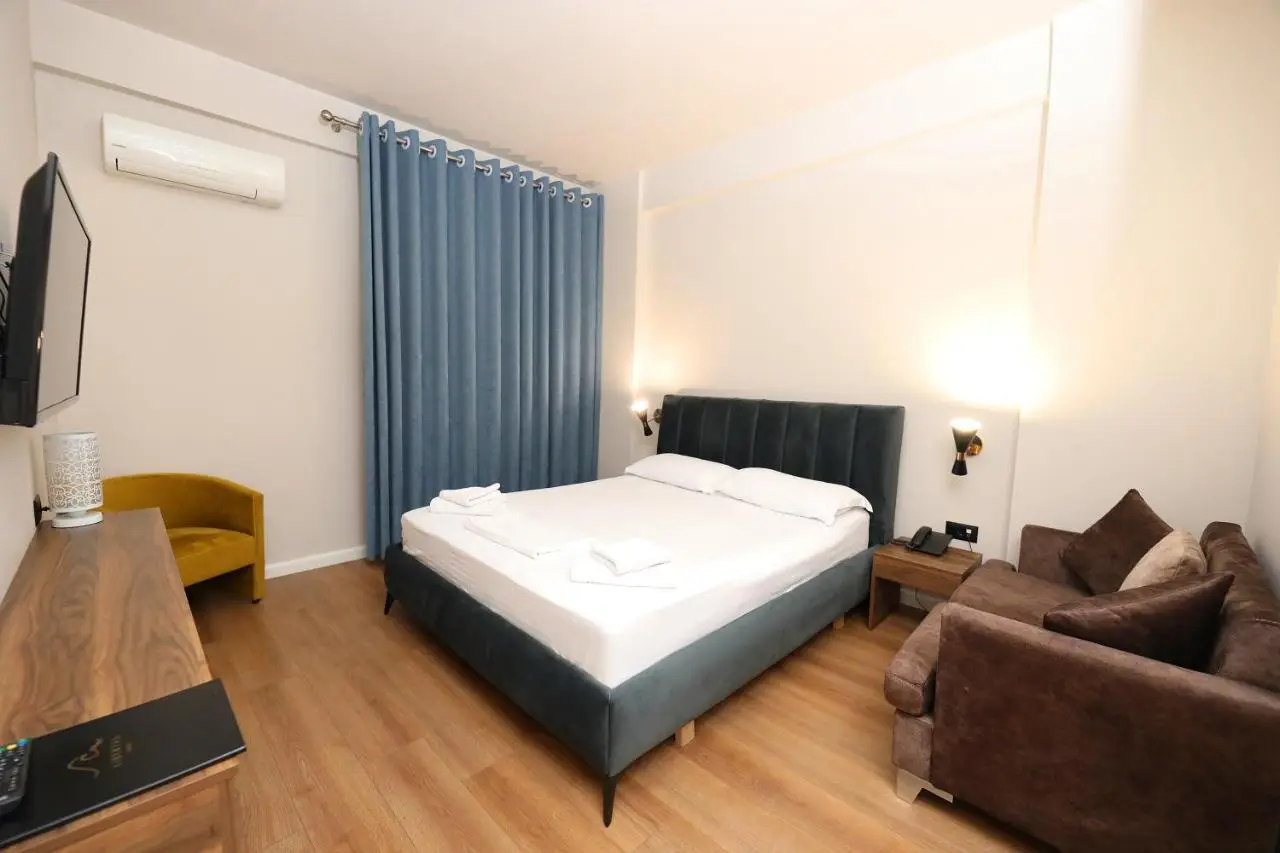 HOTEL LIBERTAS