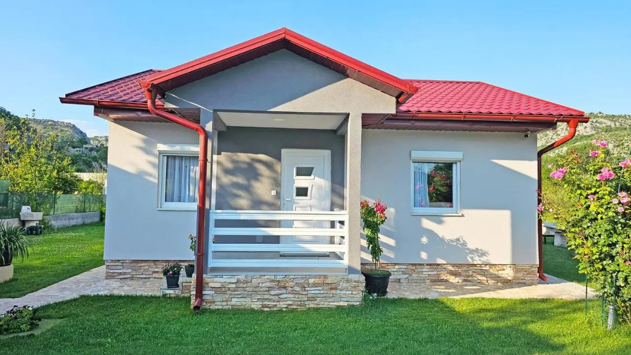 Holiday Home Natura with private pool