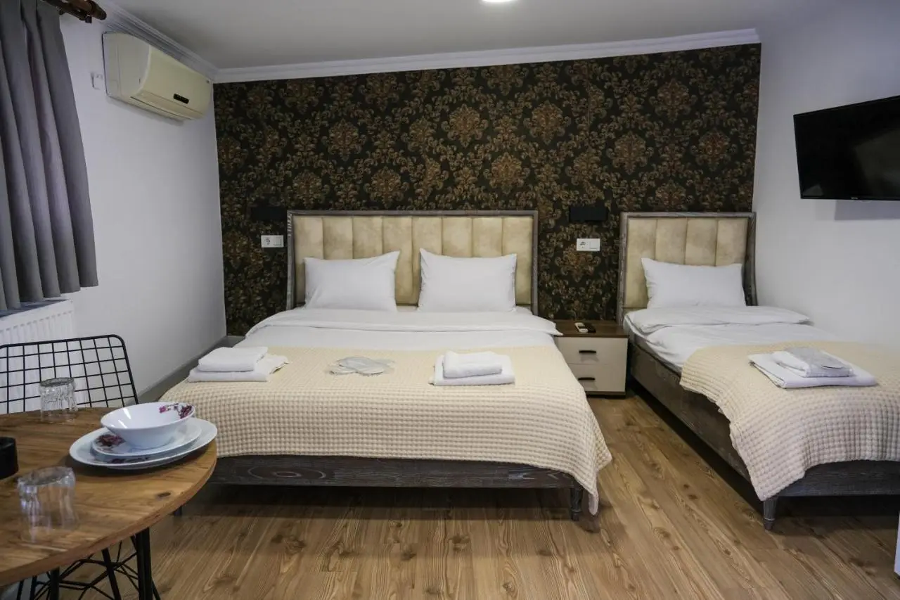 Taksim Neo Pera Suites
