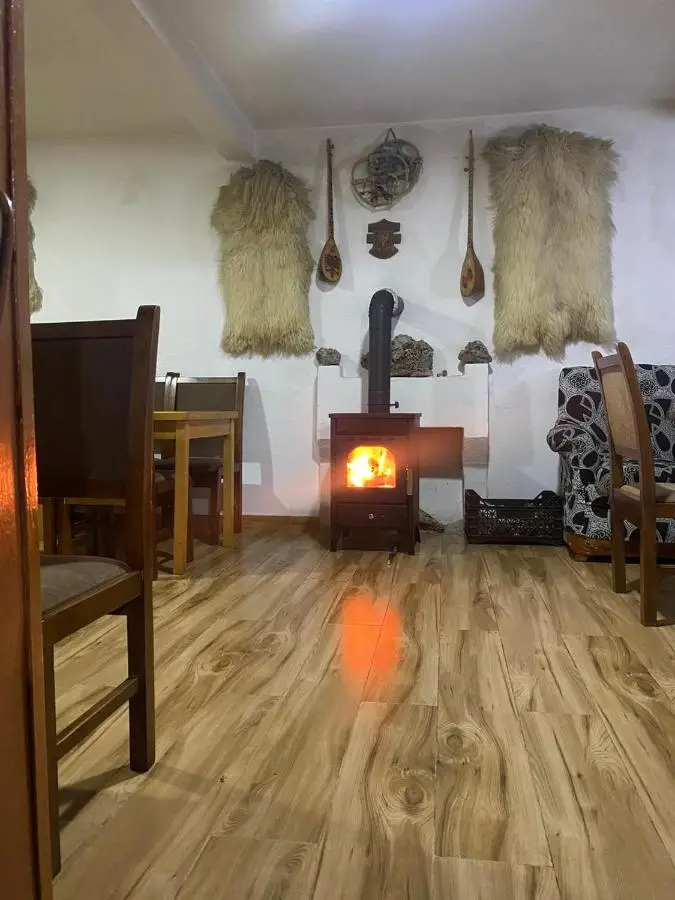 Guesthouse Kroni I Micanit