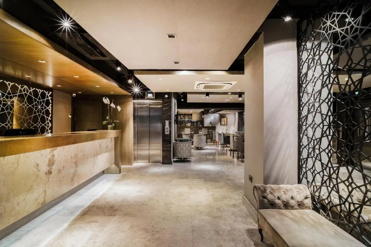 AHC Grand Bazaar Hotel