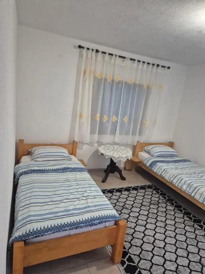 Kuća za odmor RAJ