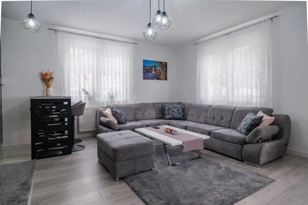 Apartment Aida