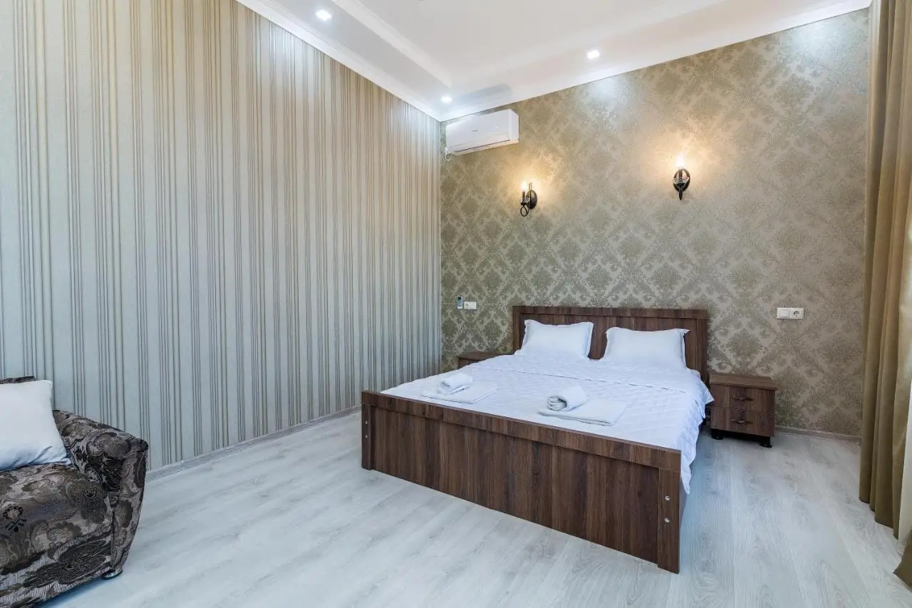 White Hotel Guesthouse