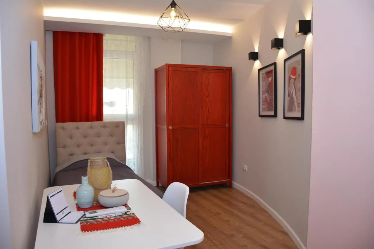 Central Luxury Apartment