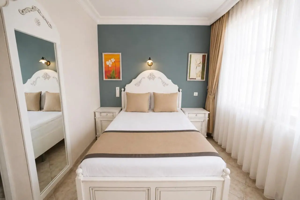 La Paloma Hotel