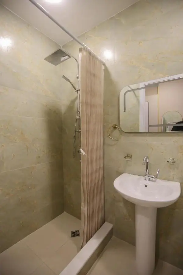 Hotel Caucasus
