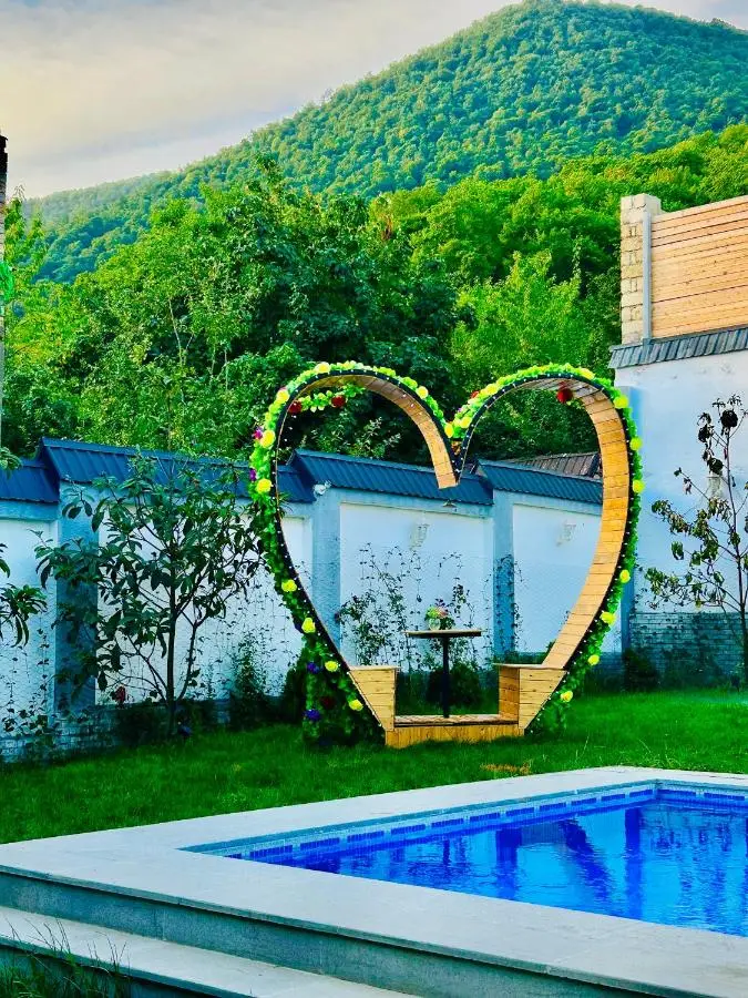 Qafqaz Mountside Chalet