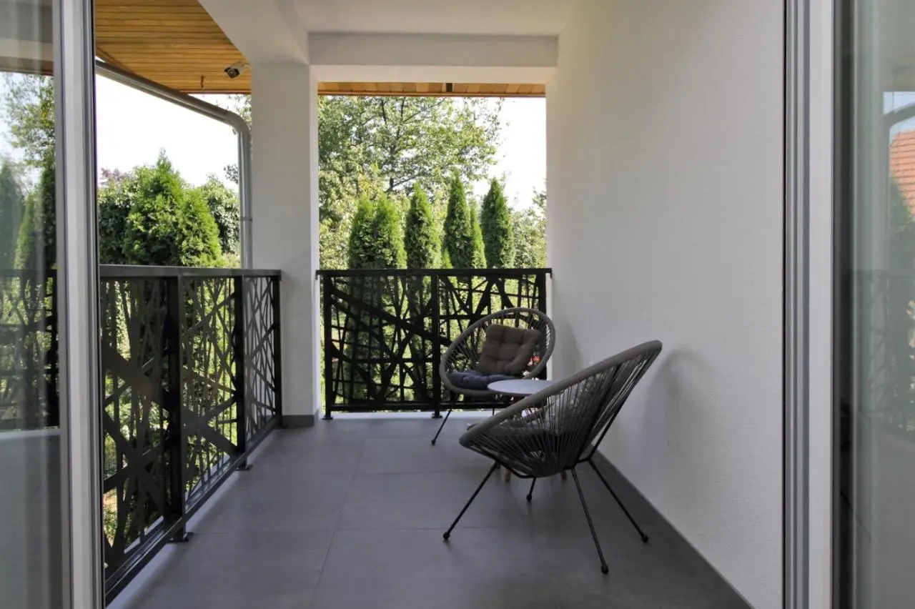 Villa Wood & Green SPA