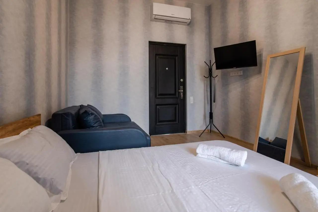 4 Signature Apartments on Agmashenebeli