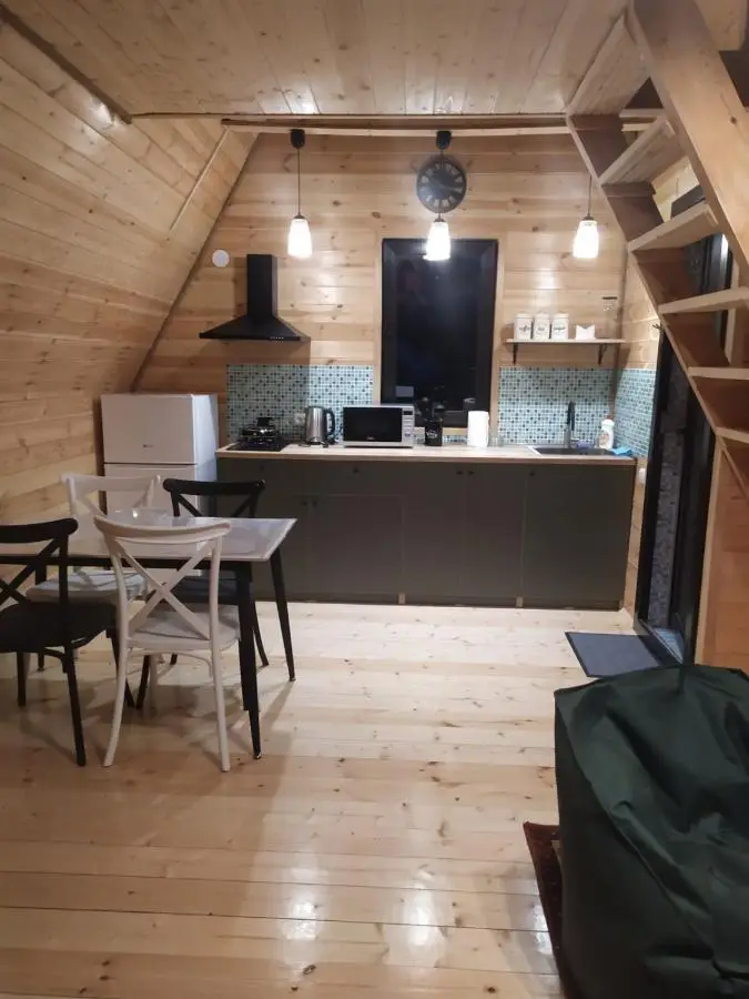 Cabin 32