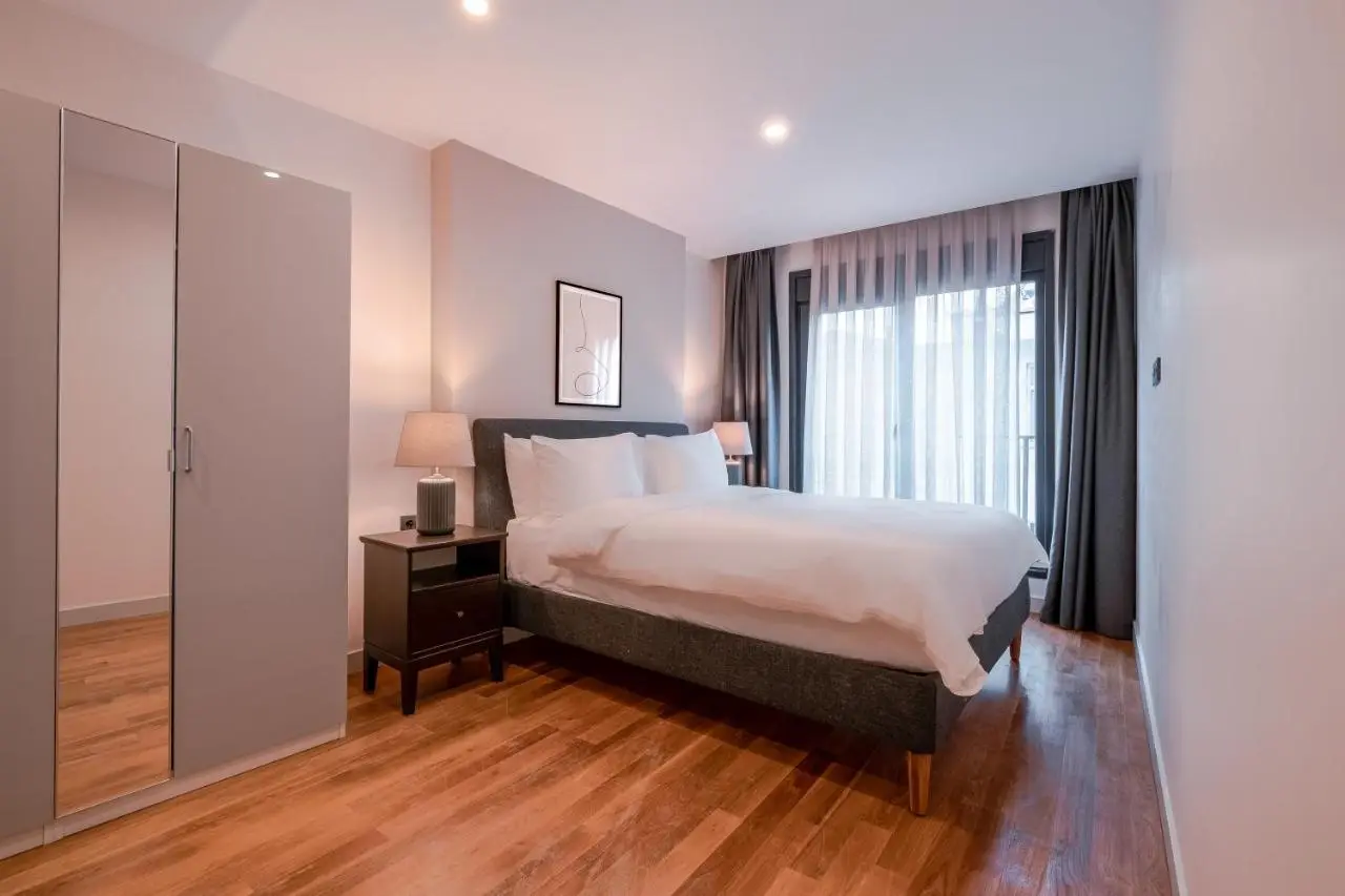 Homie Suites - Newly Built Seaside Apartments on Bakırköy Shore