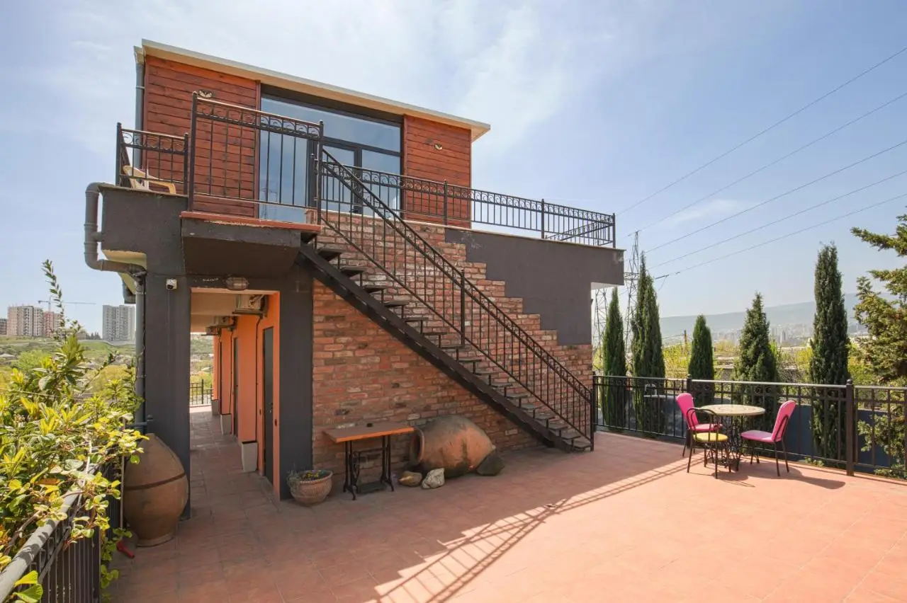 Private Modern Villa with Tennis court