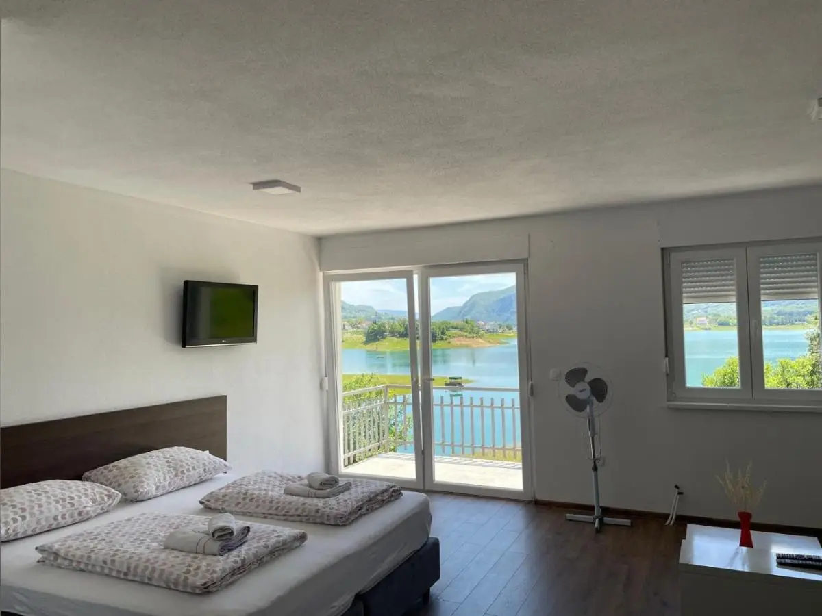 Apartmani Mia