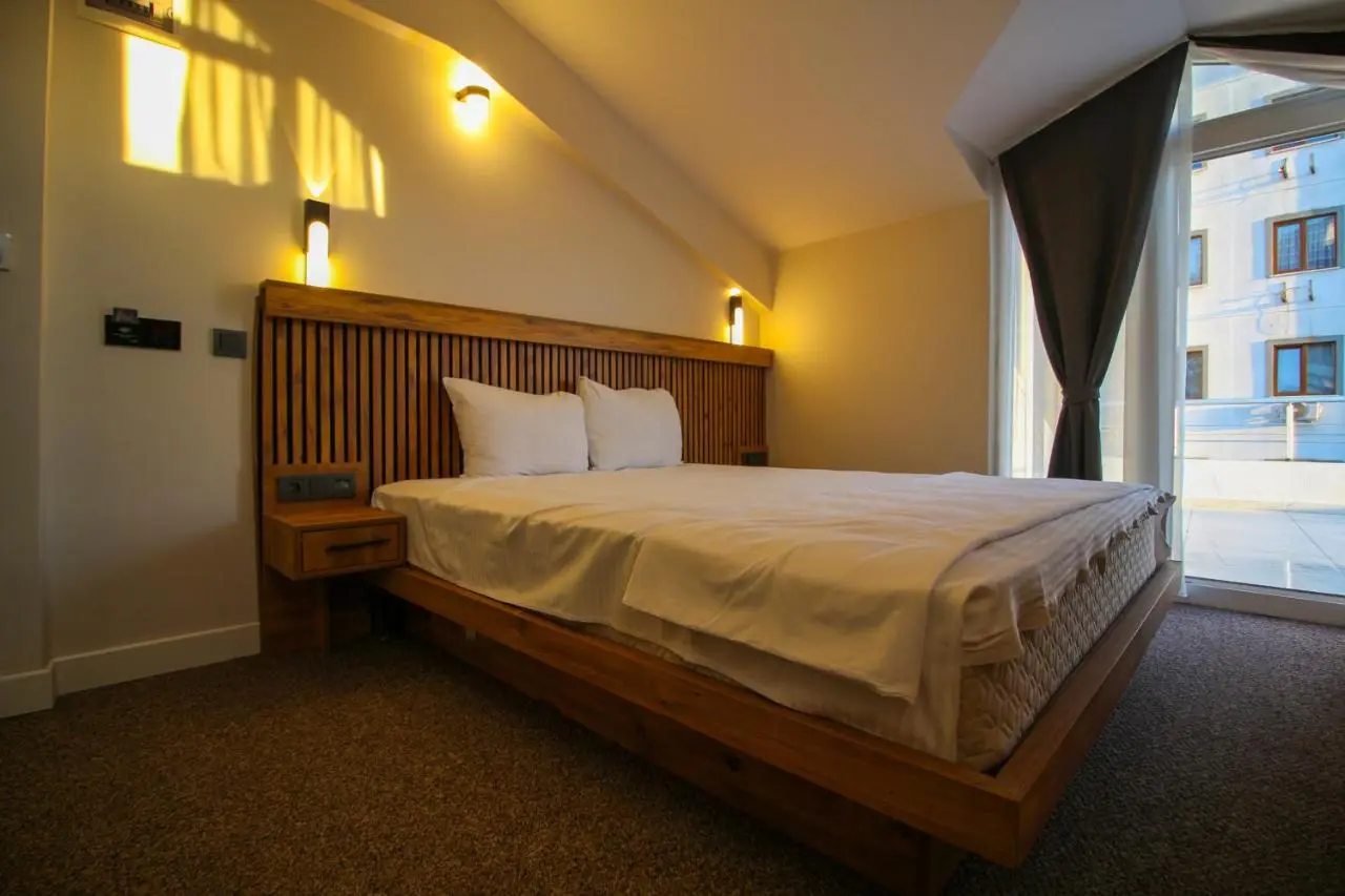 Luvıra Hotel