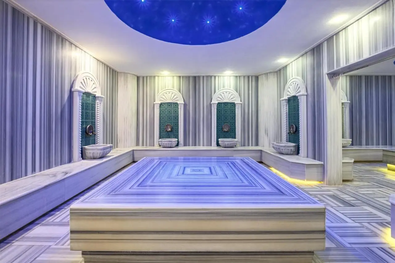 Laristone Suite Spa Hotel