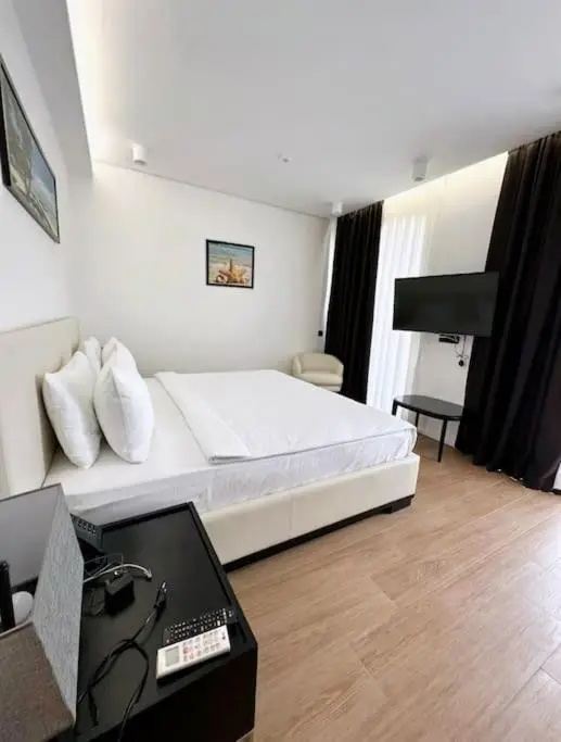 Sea Breeze White Villa