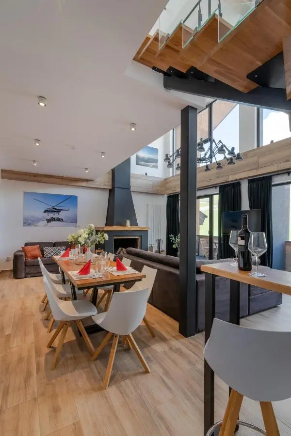 7 Senses Luxury Apartment