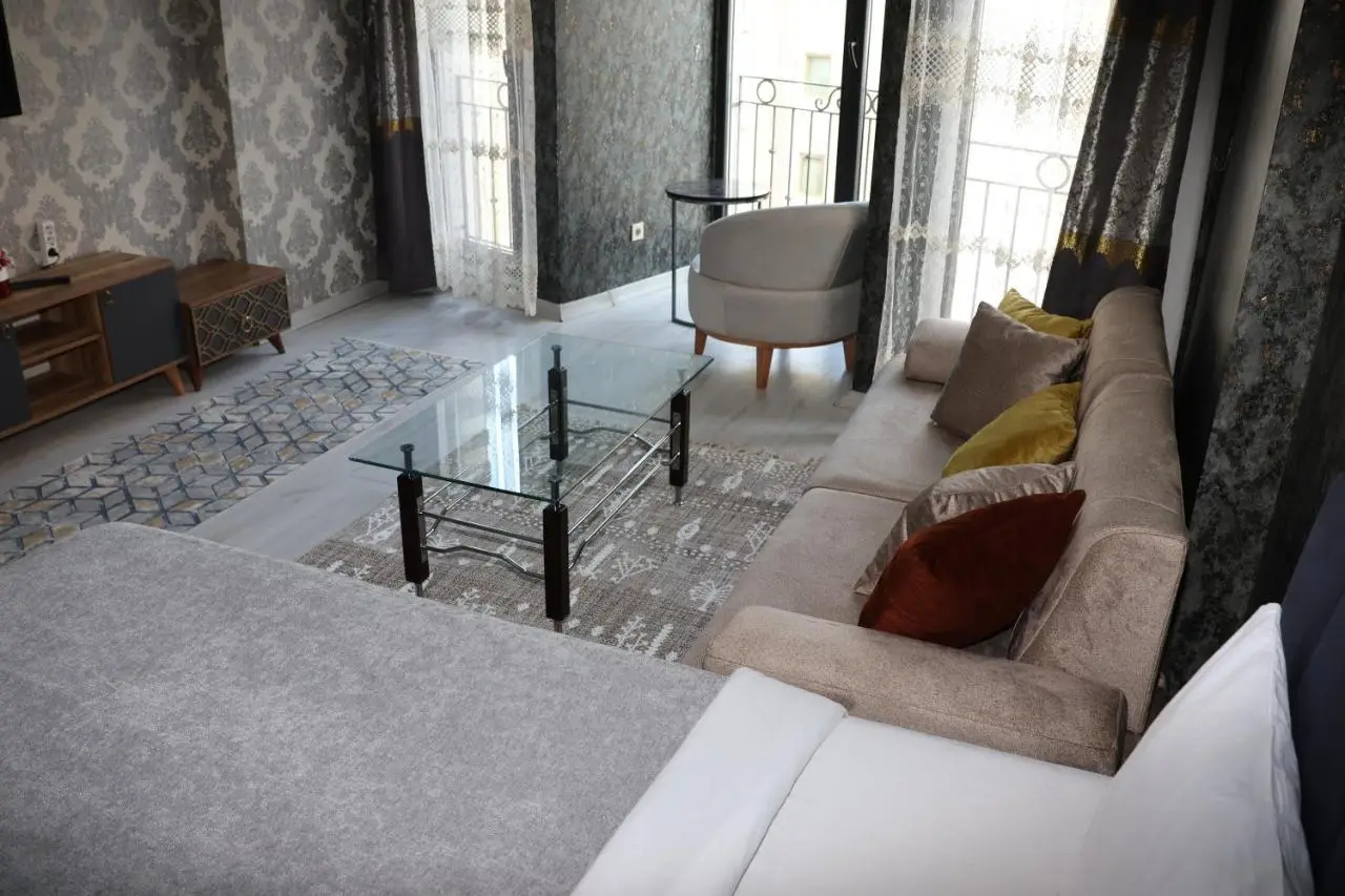 DT Suites