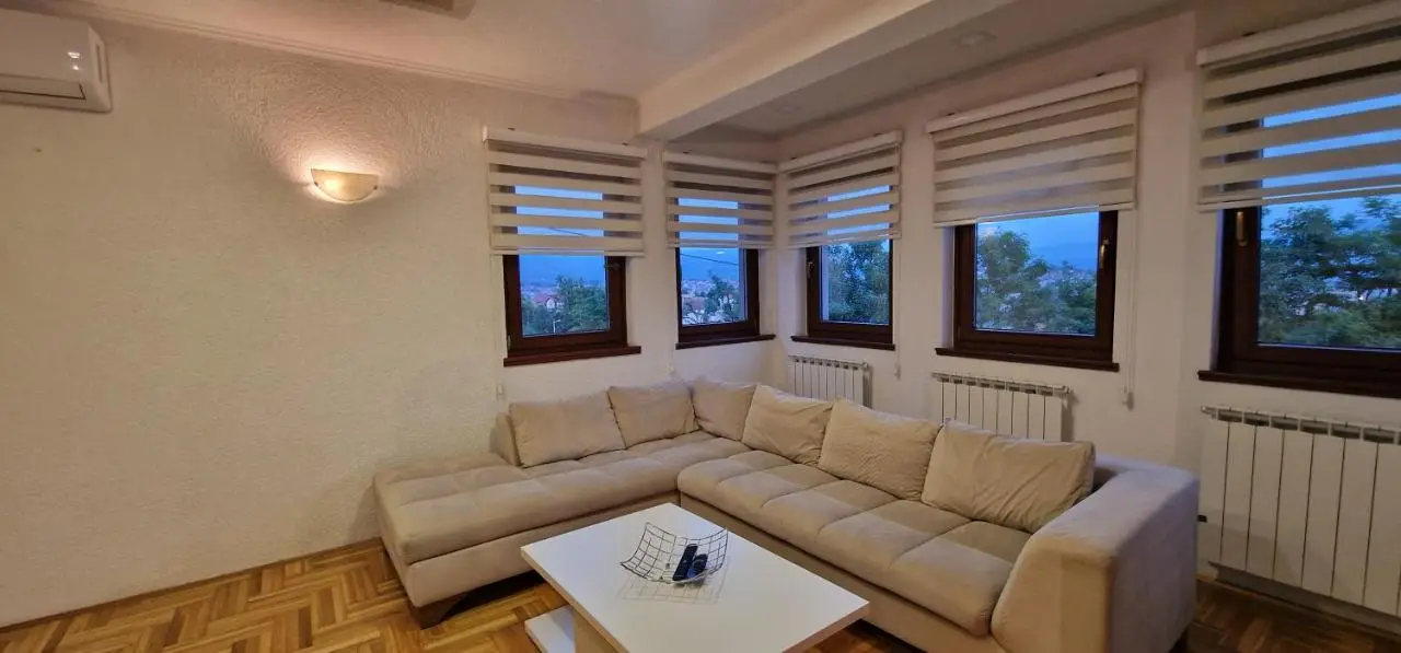 Panorama house