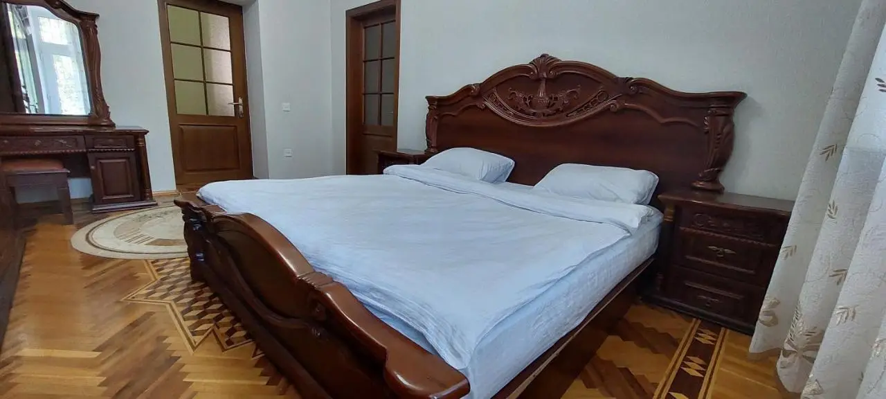 Azneft Royal Suite Apartment Sea View
