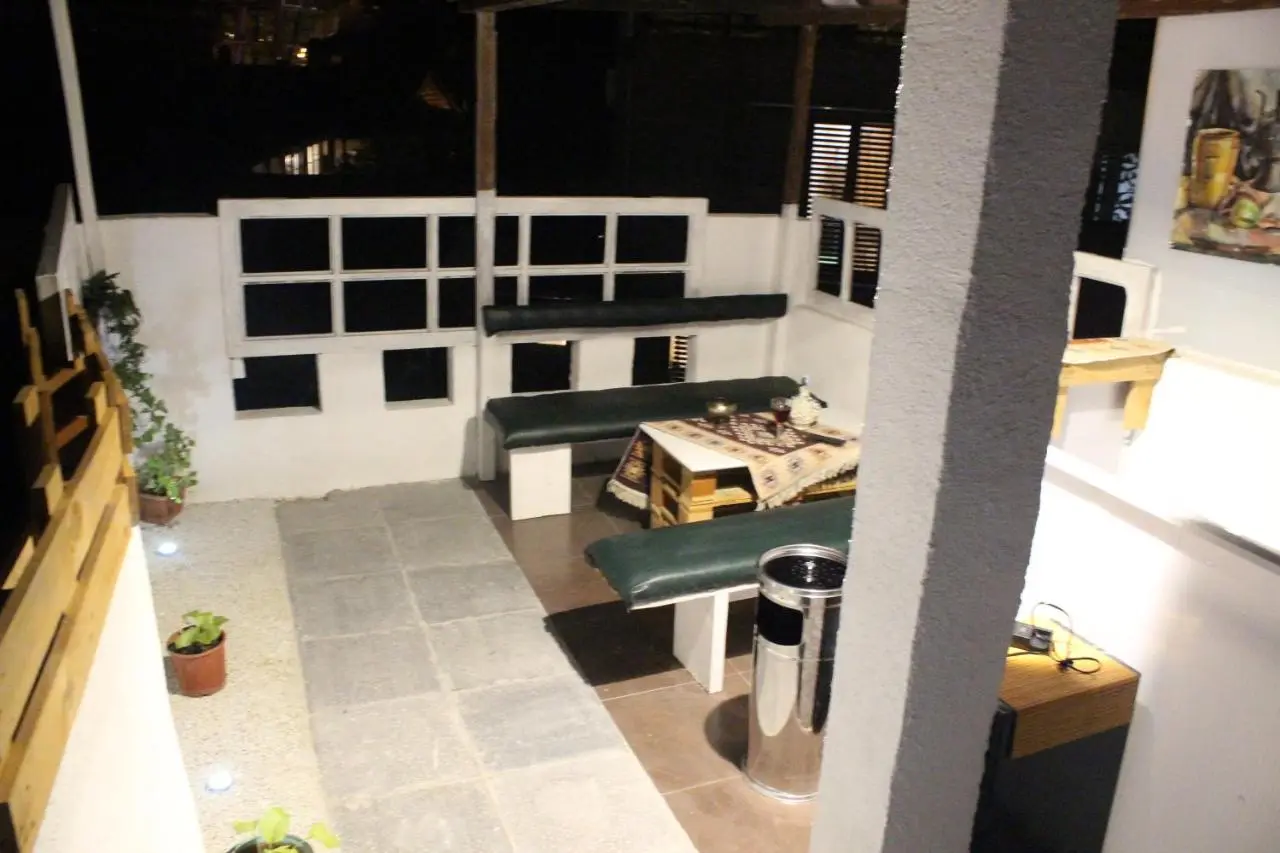 Old Town Studio With Picture Perfect Terrace !