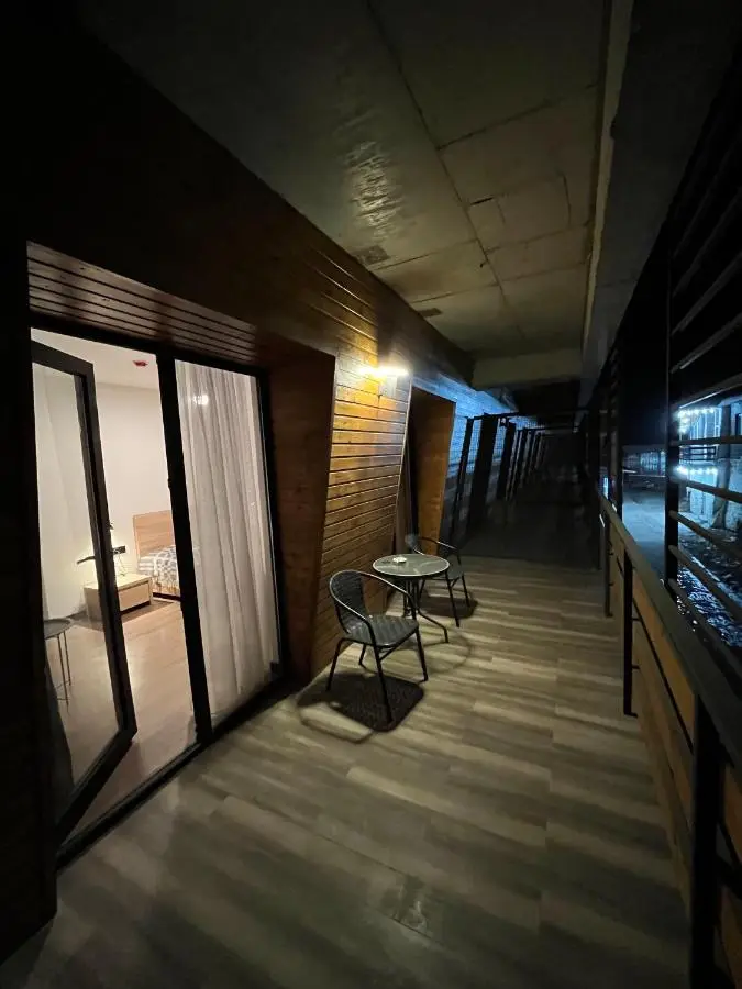 ski retreat apt. with balcony