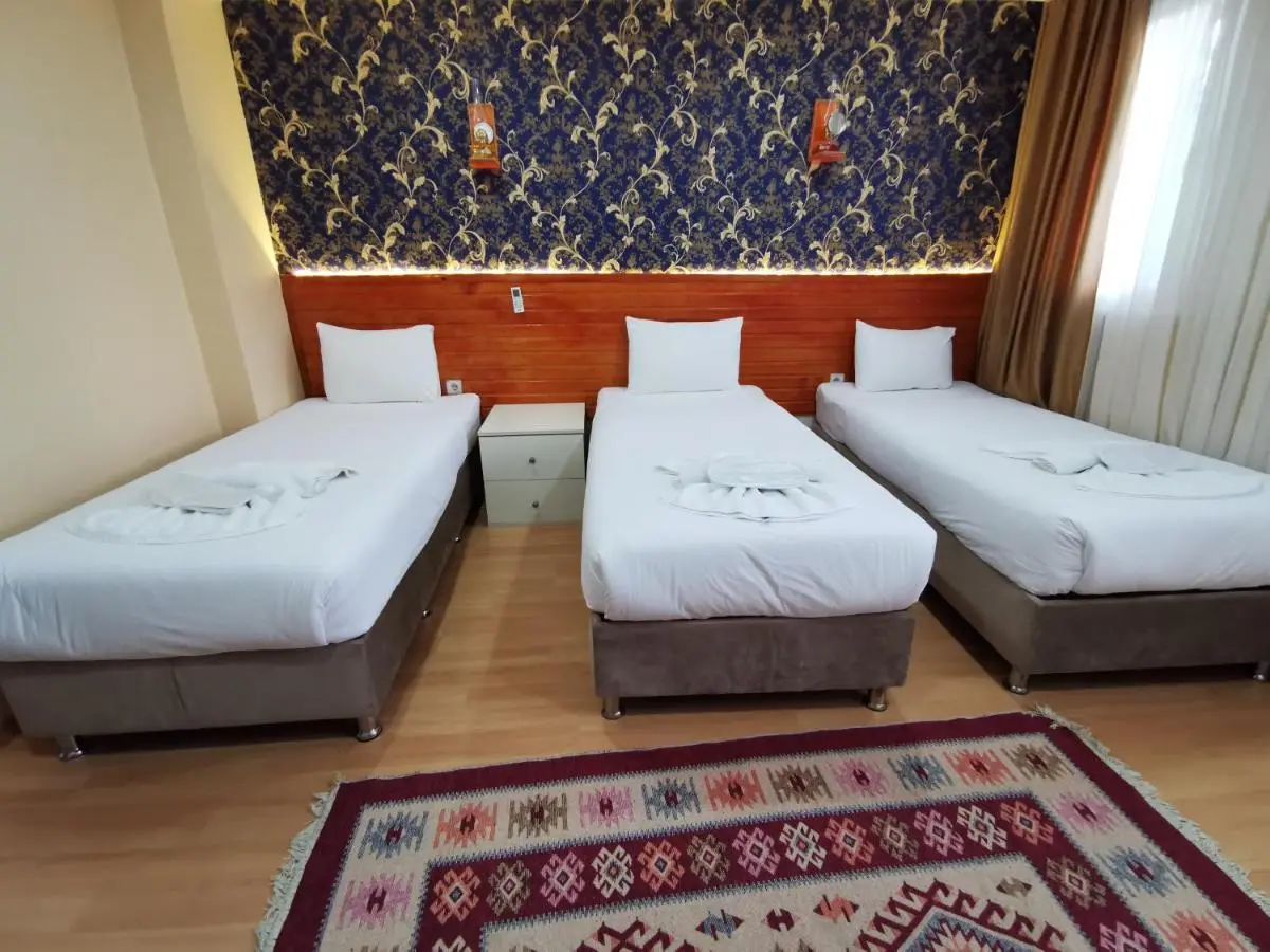 Otantik Hotel