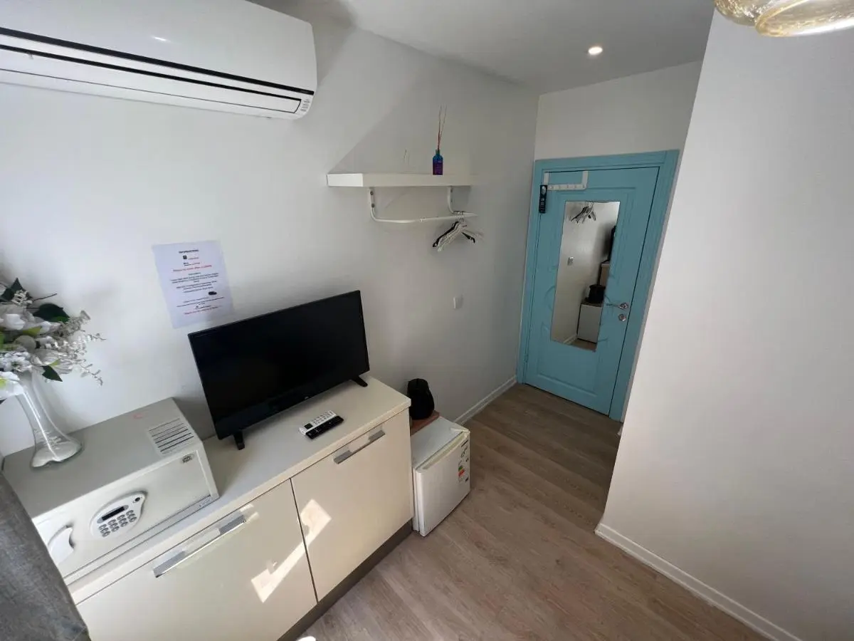 Rodin Hostel