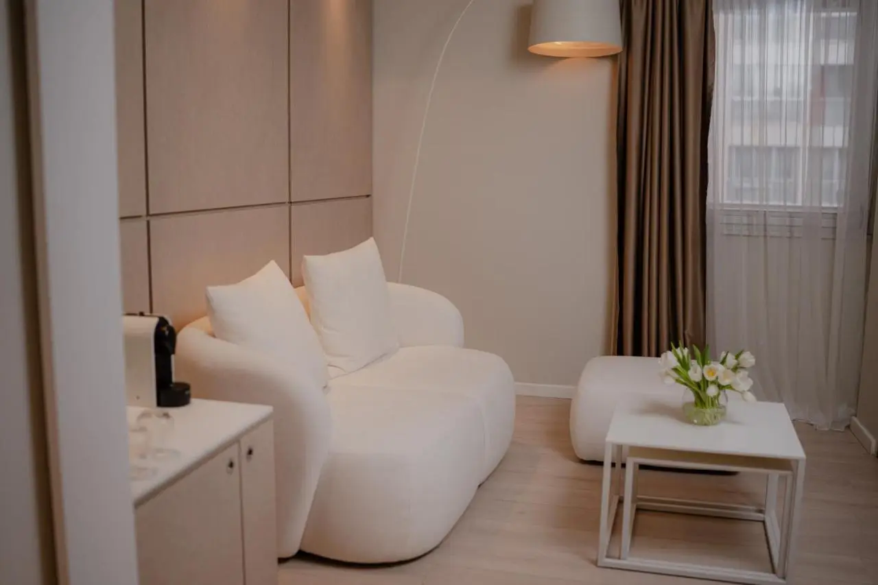 Lake Drive Rooms&Apartments