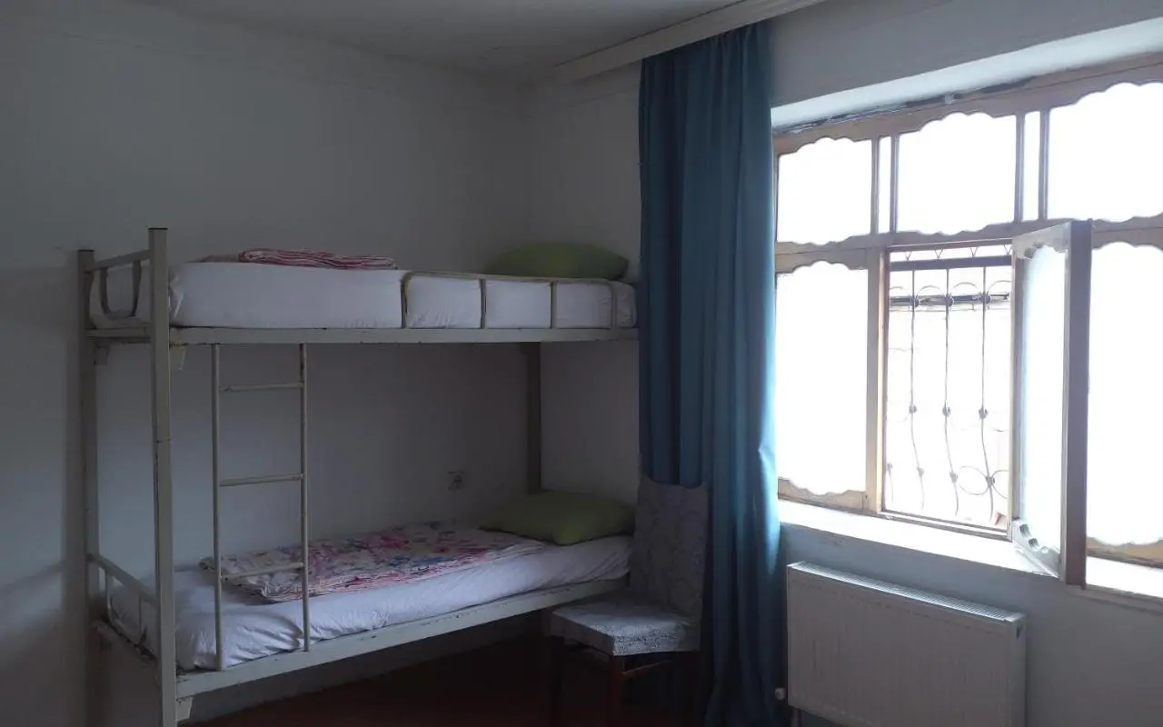 Canal Hostel