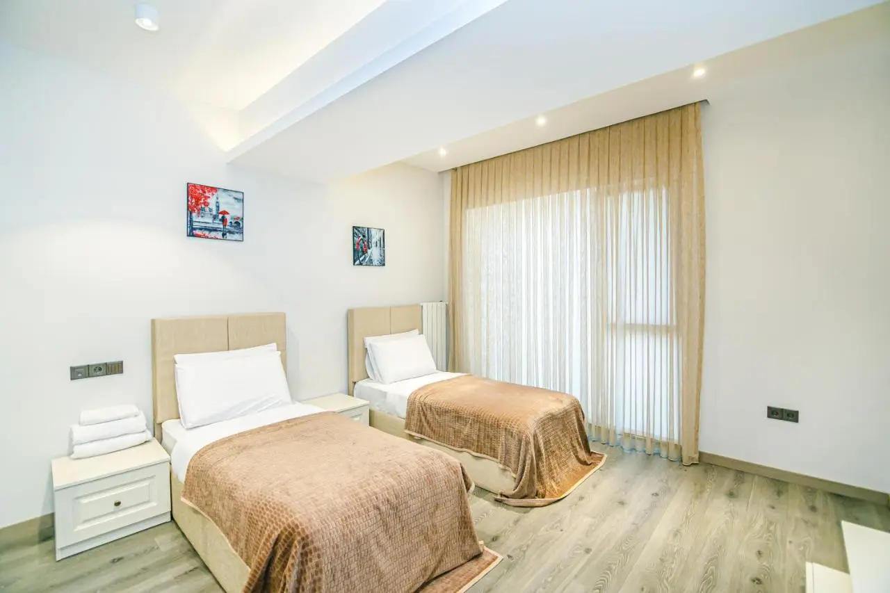 KING Luxury Apartment in Baku