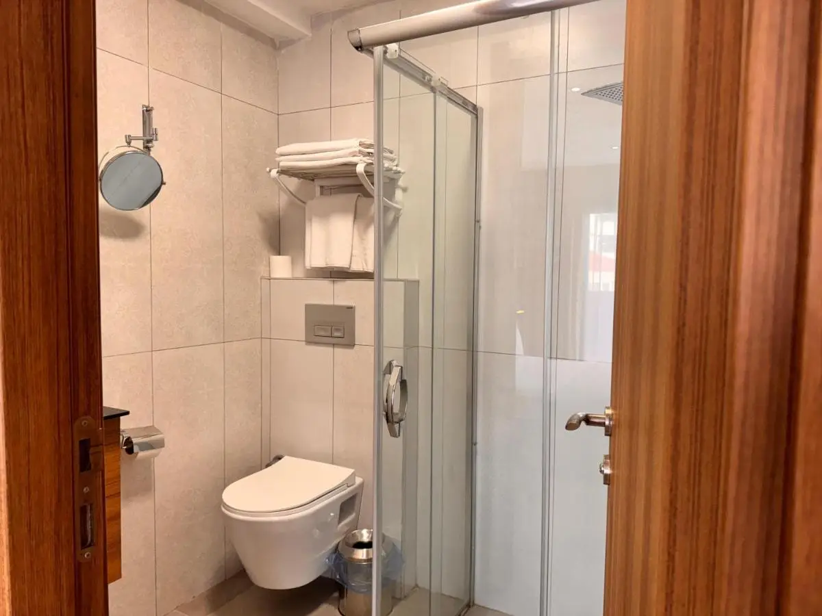 İNNPORT HOTEL