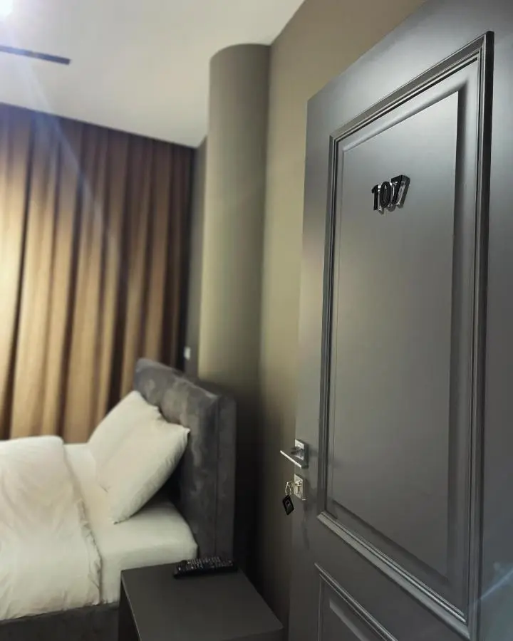 GRAND JNK Boutique Hotel