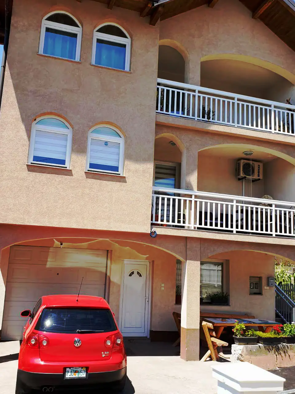 Aida's accommodation near the airport, without city noise