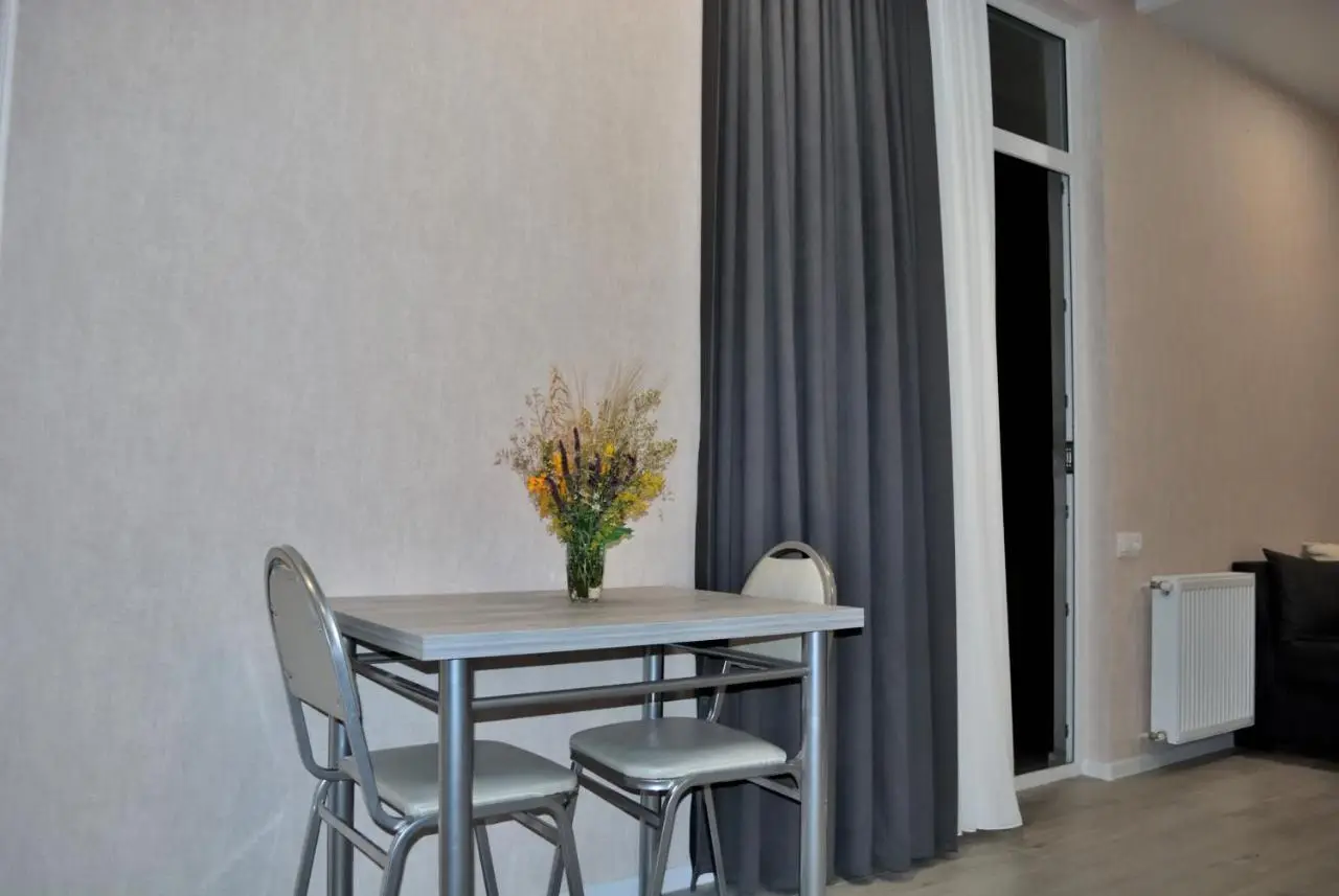Nikas apartment with balcony in old Tbilisi