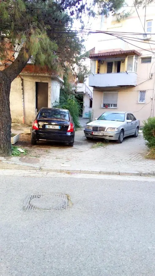 Private Flat In House 17