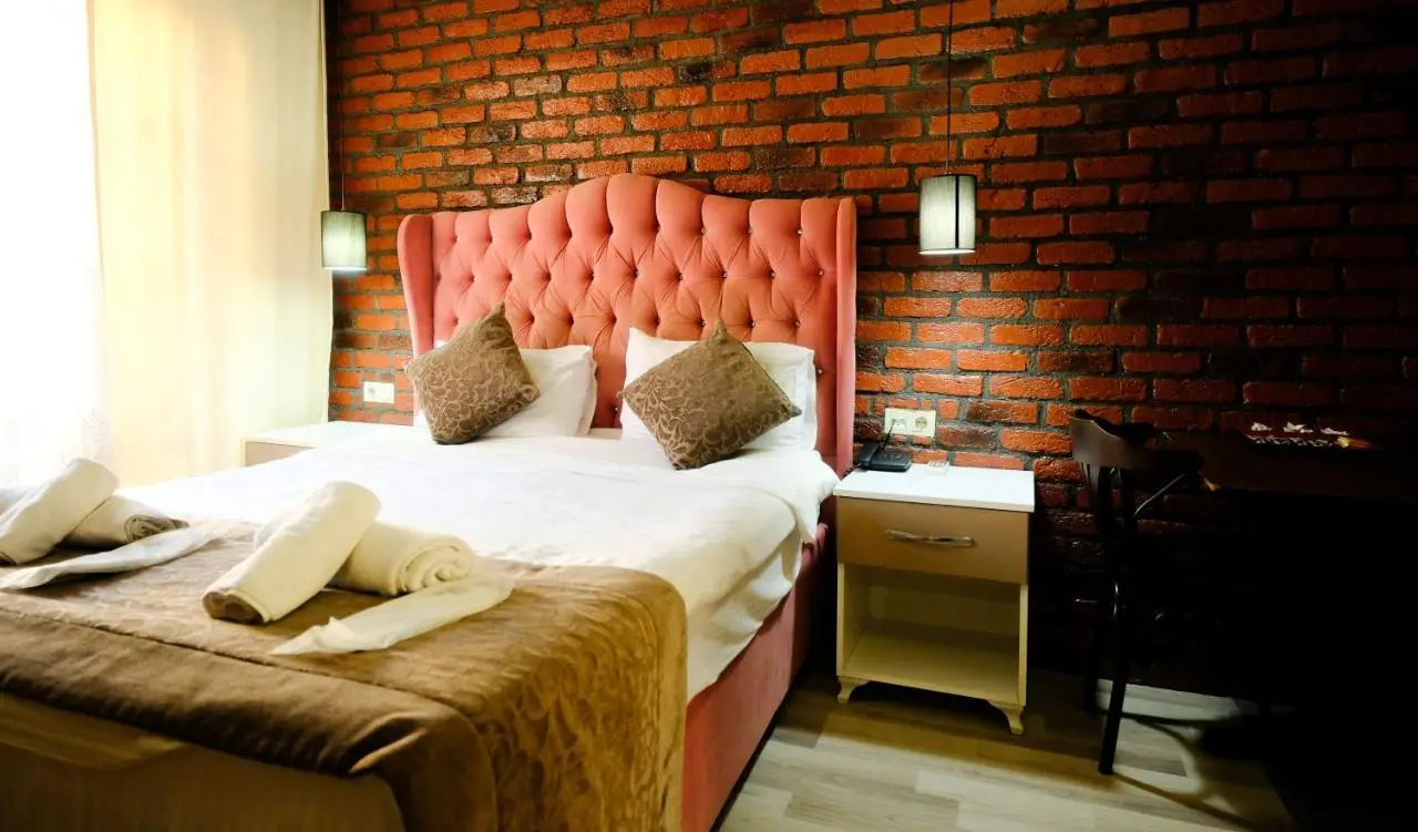 Taksim Celebi Suites