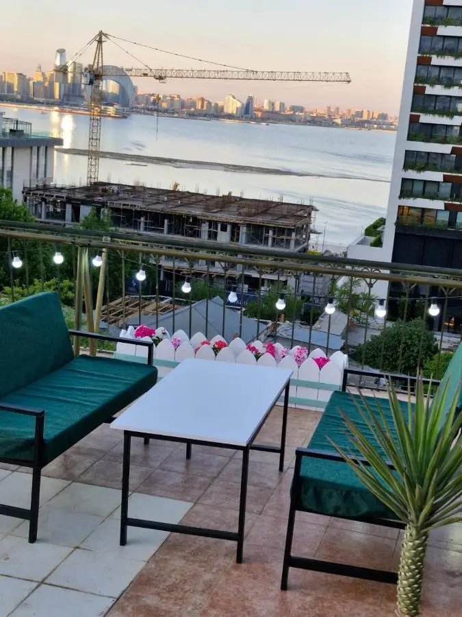 Nur Hotel & Terrace Cafe