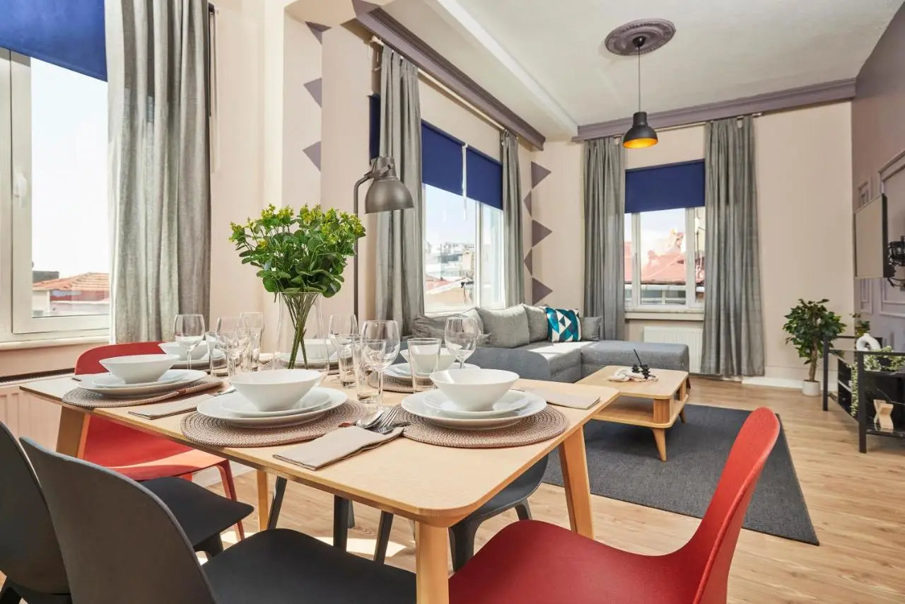 Comfortable 2BR Flat in Nişantaşı Near Metro