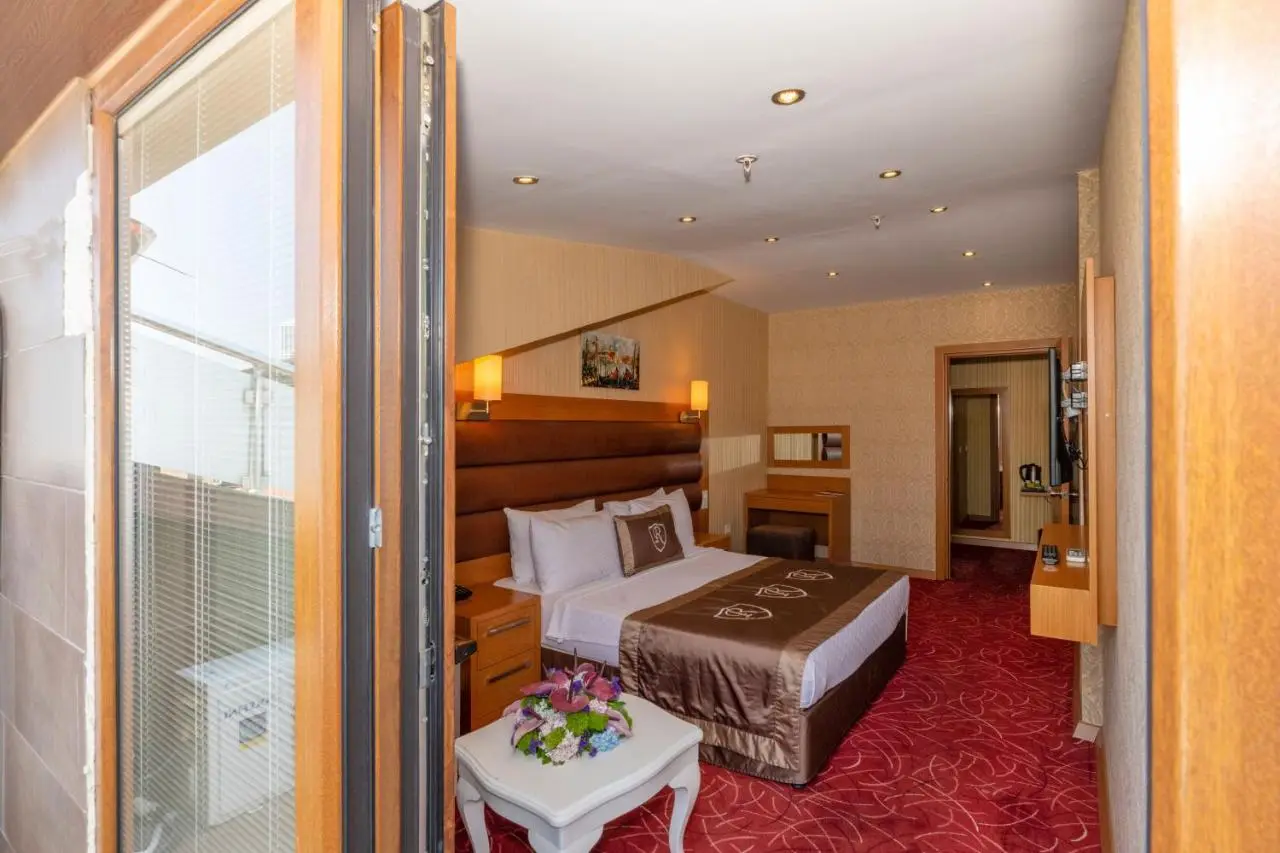 Regno Hotel