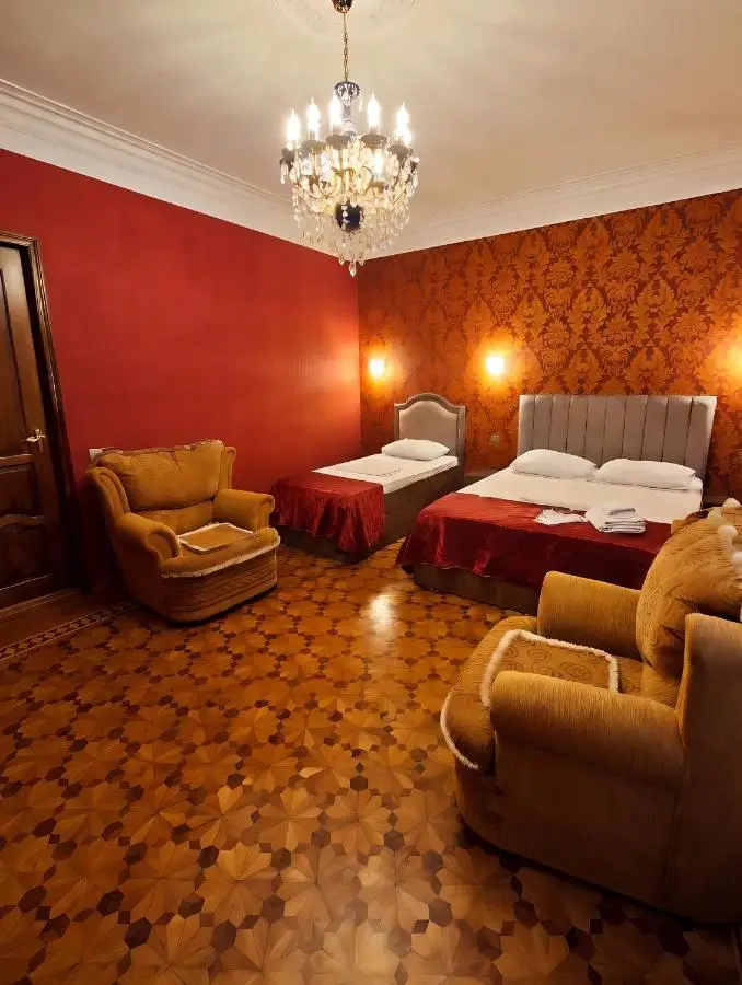 Versailles Boutigue Hotel - Baku, Nizami Street
