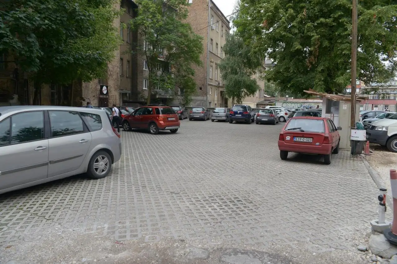 FERHADIJA Apartments by Nejra