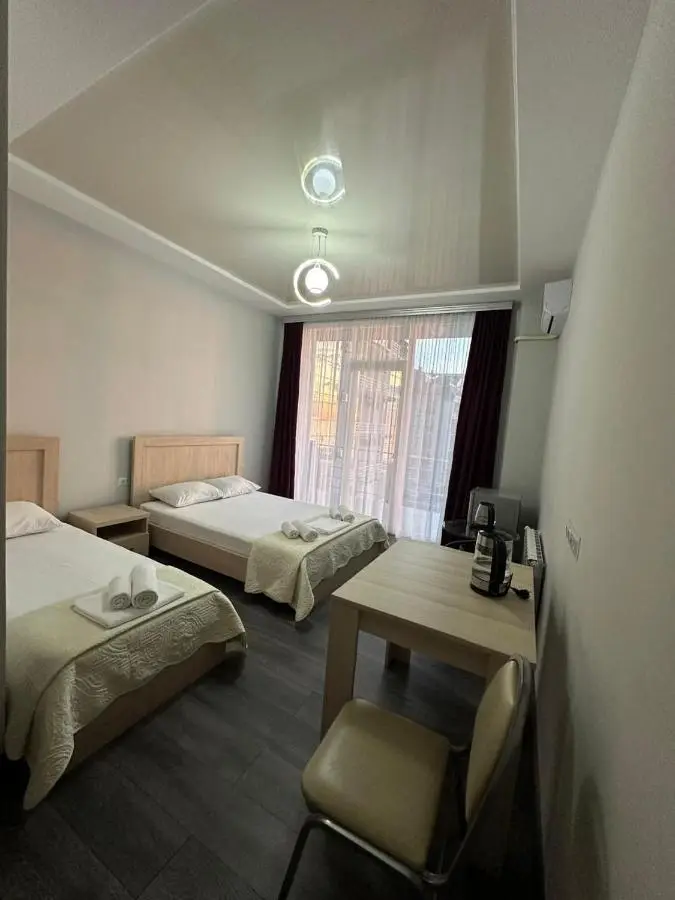 Guest House 99