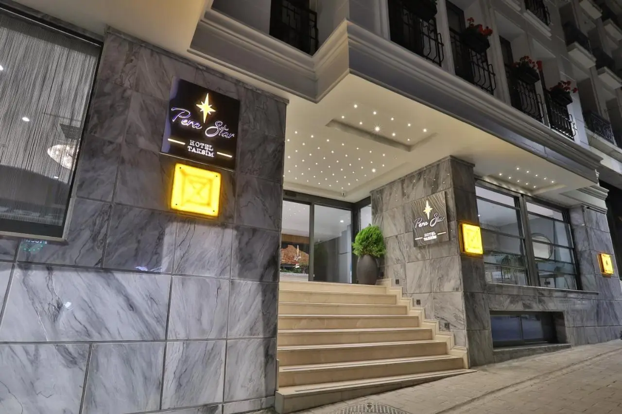 Istanbul Taksim Pera Star Hotel - Istiklal Street