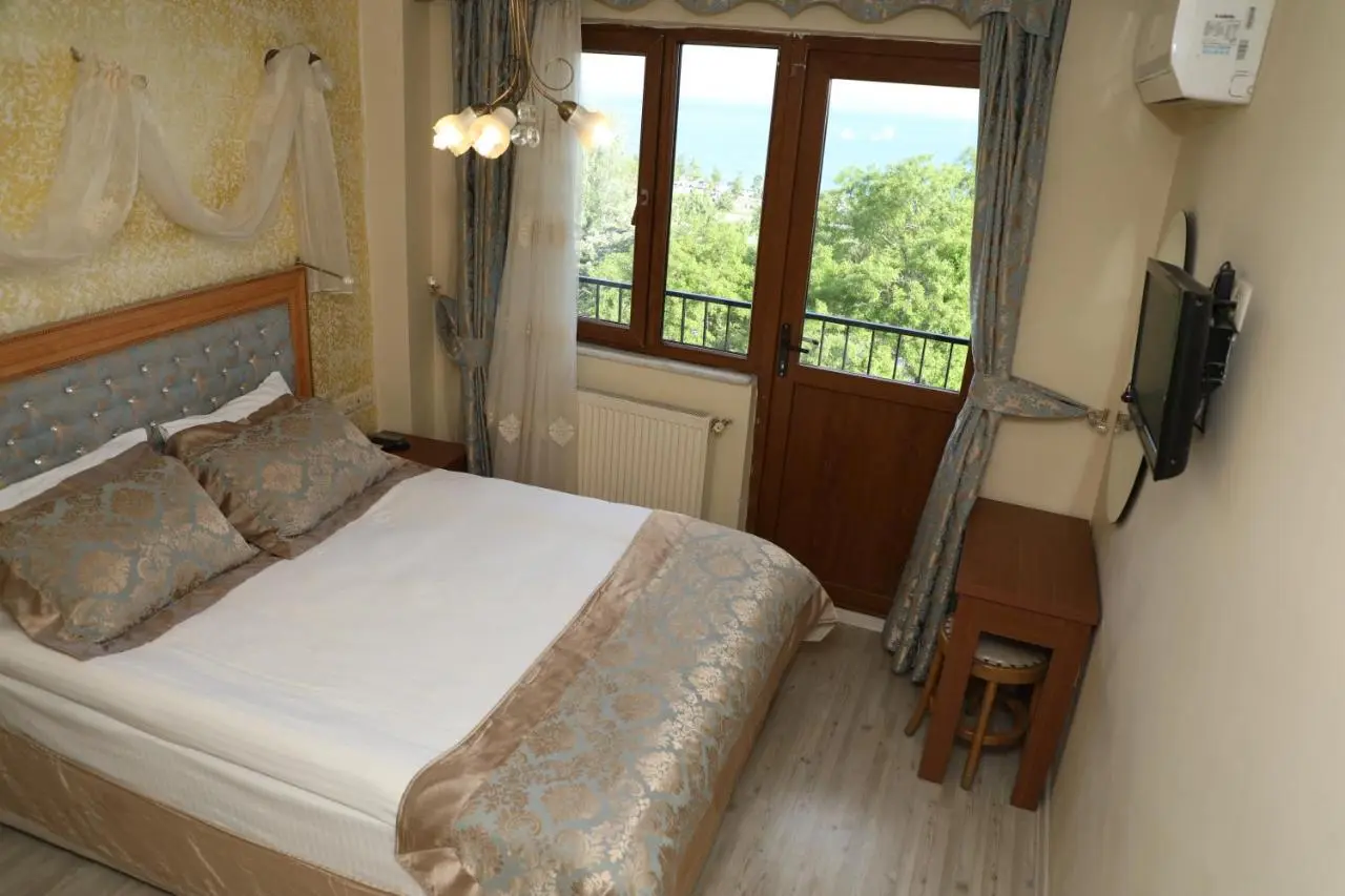 Seahouse Suites
