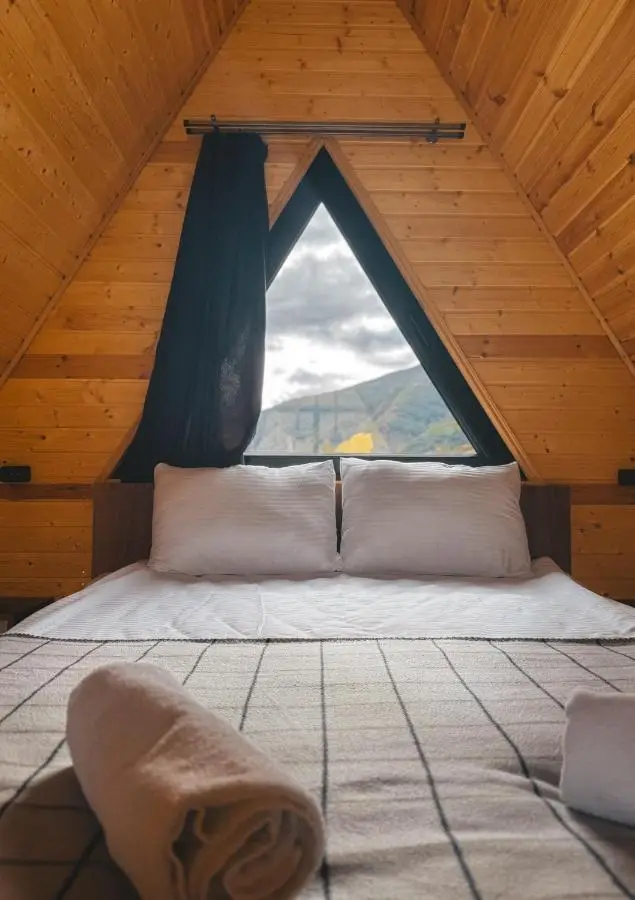 Gold cottages Kazbegi