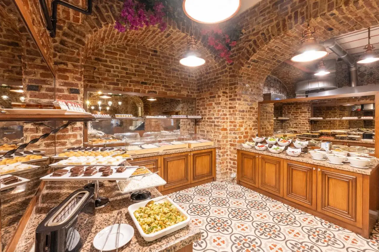 Meserret Palace Hotel - Special Category