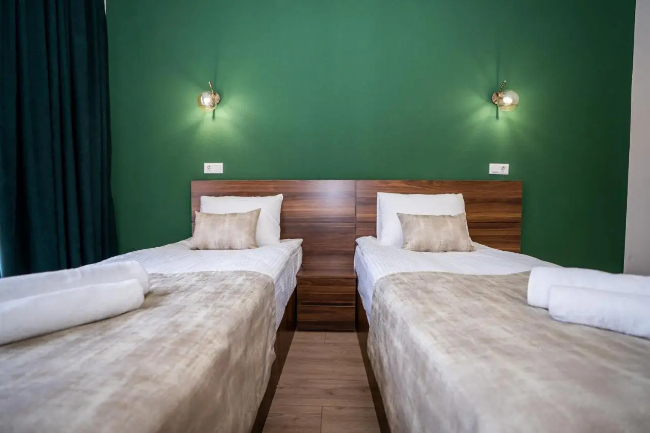 Eltisy Guest House